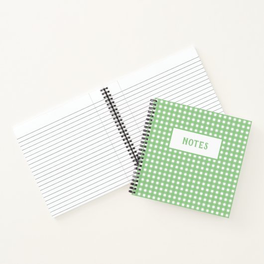 Cute Green Sage & White Plays Notitieboek alledag (Binnen)