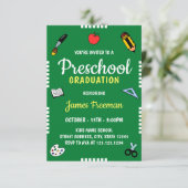 Cute Green School Supplies Kindergarten Afstuderen Kaart (Staand voorkant)