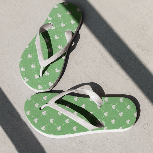 Cute Green St Patrick's Day Shamrock Pattern Teenslippers