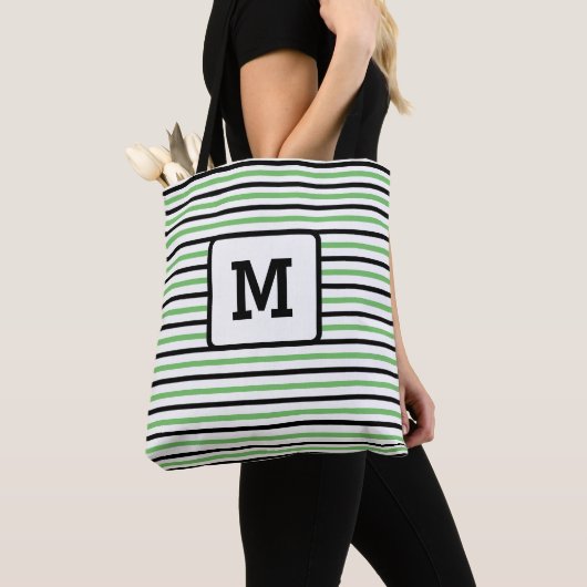 Cute Green Stripes Custom Single Initiaal Black Tote Bag (Dichtbij)