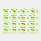 Cute Green Tree Frog Pattern Name Age Birthday Inpakpapier Vel (Voorkant)