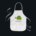 Cute Green Turtle Personalized Kinder Schort<br><div class="desc">Deze kinderen pron for dierenvrienden is voorzien van een schattige groene schildpad. Pas het aan met de naam van uw kind in zwarte letters. Het maakt een geweldig geschenk voor jongens of meisjes!</div>