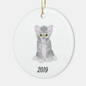 Cute Grey Kitten Ornament voor Kerstmis of Thuis (Links)