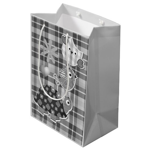 Cute Grey Plaid Turtle and Owl Personalised  Medium Cadeauzakje (Achterkant Gekanteld)