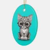 Cute Grey Tabby Kitten met oogglazen blauw Keramisch Ornament (Links)