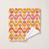 Cute Groovy bloemen patroon op retrogolven Bad Handdoek (Wasdoekje)