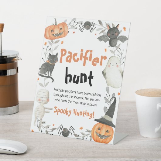 Cute Halloween Baby shower Pacifier Hunt Sign Reclamebord Met Voetstuk (Insitu)