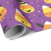 Cute Halloween Candy Corns in costume purple Cadeaupapier (Rol Hoek)
