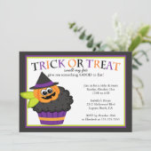 Cute Halloween Cupcake Kinder Costume Party Kaart (Staand voorkant)