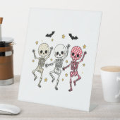Cute Halloween Dancing Skeletons Reclamebord Met Voetstuk (Insitu)