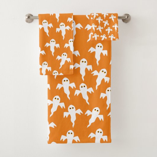 Cute Halloween Ghost Sinaasappel Bad Handdoek (Insitu)
