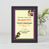 Cute Halloween haunted house en kleine heks Kaart (Staand voorkant)