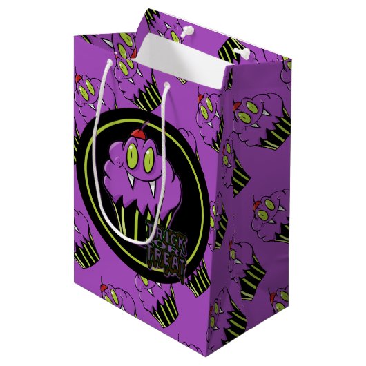 Cute Halloween Paars Vampire Cupcake Cusft Bag 2 Medium Cadeauzakje (Voorkant Gekanteld)