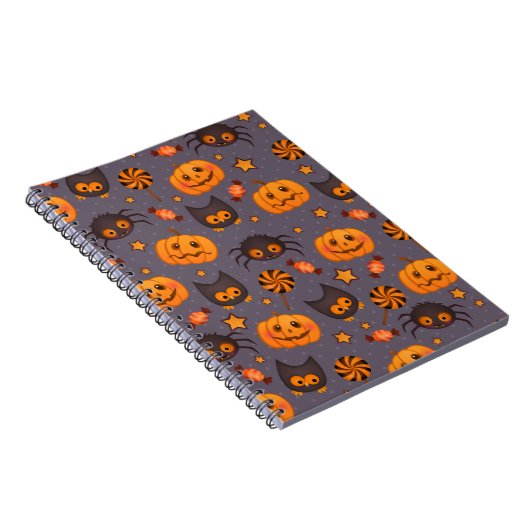Cute Halloween Pattern Paarse Achtergrond Notitieboek (Rechterzijde)