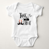 Cute Halloween Trick or treat Witch Baby Bodysuit (Voorkant)