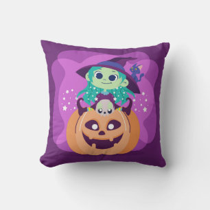 Cute Halloween Witch op Spooky Pumpkin en Cat Kussen