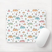 Cute Hand Drawn Mountain Scene Pattern Muismat (Met muis)