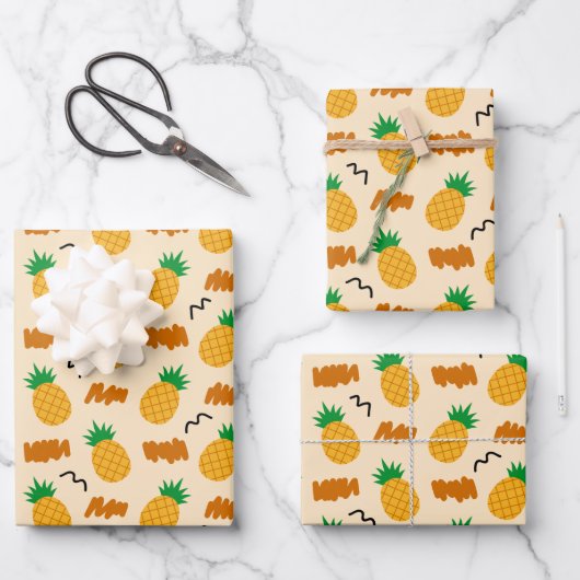 Cute Hand Drawn Pineapple Pattern Inpakpapier Vel (Voorkant)