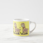 Cute happy alpaca met vlinder cartoon espresso kop (Rechts)