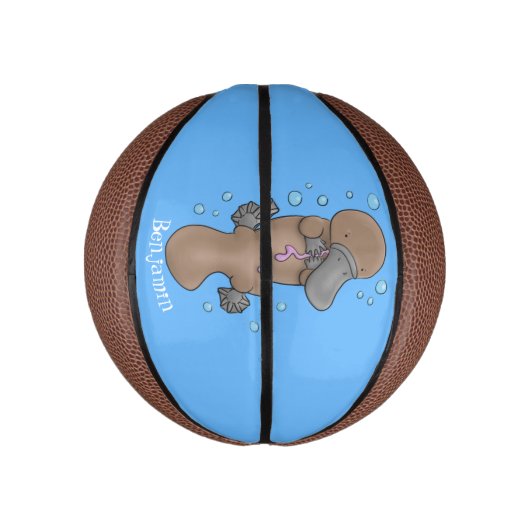 Cute happy baby platypus cartoon illustratie basketbal (Verticaal)