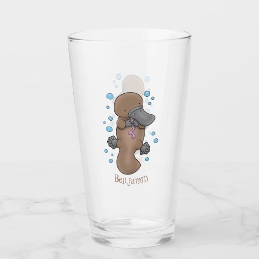 Cute happy baby platypus cartoon illustratie glas (Voorkant)