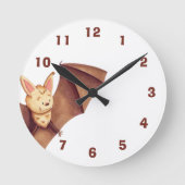 Cute Happy Bat Cartoon Nursery Brown Ronde Klok (Voorkant)