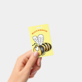 Cute happy bee cartoon illustratie badge (Handheld)