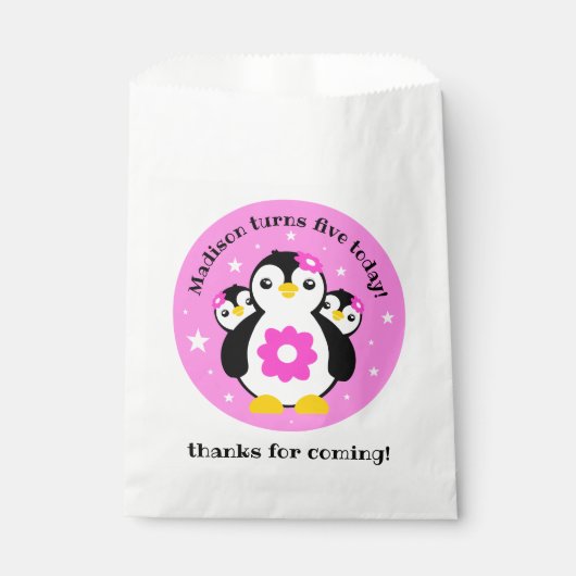 Cute Happy Birthday Girl Penguins Pink Flowers Bedankzakje (Voorkant)