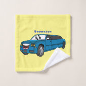 Cute happy blue Limousine cartoon car Bad Handdoek (Wasdoekje)