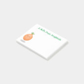 Cute happy brown onion cartoon illustratie post-it® notes (Schuin)