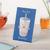 Cute happy bubble tea boba cartoon reclamebord met voetstuk (Insitu)