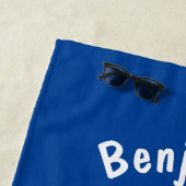 Cute happy bubble tea boba cartoon strandlaken (In situ)