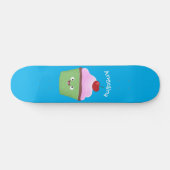 Cute happy cupcake cartoon-illustratie persoonlijk skateboard (Horizontaal)