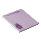 Cute happy eggplant cartoon notitieblok (Schuin)