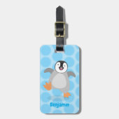 Cute happy emperor pinguin chick cartoon bagagelabel (Voorkant verticaal)