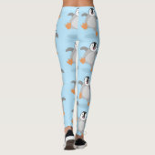 Cute happy emperor pinguin chick cartoon leggings (Achterkant)
