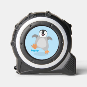 Cute happy emperor pinguin chick cartoon rolmaat