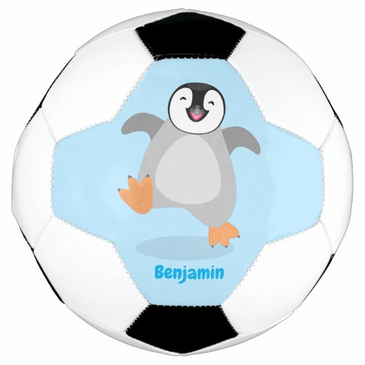 Cute happy emperor pinguin chick cartoon voetbal (Voorkant)