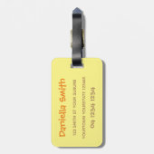 Cute happy fly bee yellow cartoon illustratie bagagelabel (Achterkant verticaal)