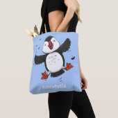 Cute happy fly puffin blue cartoon illustratie tote bag (Dichtbij)