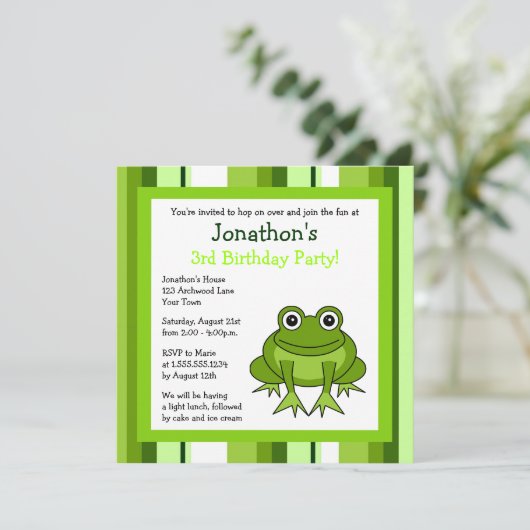 Cute Happy Frog met Stripes Birthday Invite Kaart (Staand voorkant)