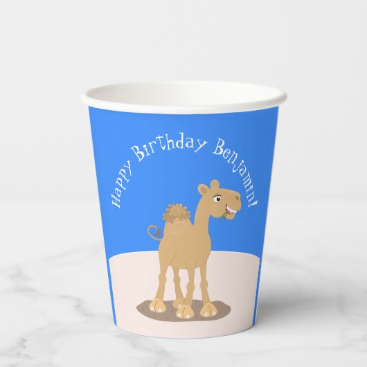 Cute happy glimlach camel cartoon illustratie papieren bekers (Achterkant)