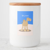 Cute happy glimlach camel cartoon illustratie voedselcontainer etiket (Voorkant)