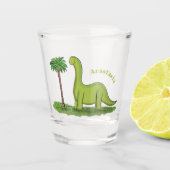 Cute happy green brontosaurus dinosaur cartoon shot glas (Voorkant)