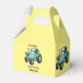 Cute happy green tractor cartoon bedankdoosjes (Achterkant)
