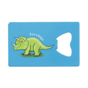 Cute happy green triceratops dinosaur cartoon creditkaart flessenopener