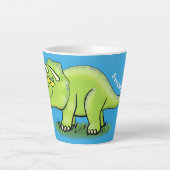 Cute happy green triceratops dinosaur cartoon latte mok (Voorkant)