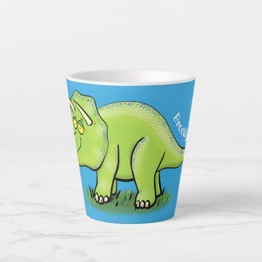 Cute happy green triceratops dinosaur cartoon latte mok (Voorkant)