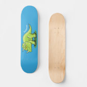 Cute happy green triceratops dinosaur cartoon persoonlijk skateboard (Voorkant)