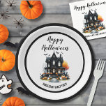 Cute Happy Halloween Papieren Bordje<br><div class="desc">Serveer wat griezelig plezier met deze feestelijke Halloween-partypapieren borden, ideaal voor uw jaarlijkse kostuumfeest of een Halloween-evenement. Met een eenvoudig zwart-wit ontwerp, tonen de borden een spookhuis met oranje accenten van pompoenen, jack-o-lantaarns en een spookachtige boom. Speelse geest- en vleermuisdetails dragen bij aan de griezelige sfeer, terwijl een mix van...</div>